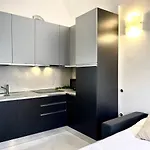 Finalborgo Elegante E Indipendente - A/c E Wifi Apartment Finale Ligure