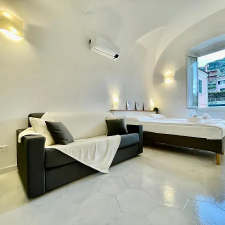 Finalborgo Elegante E Indipendente - A/c E Wifi * 菲纳莱利古雷