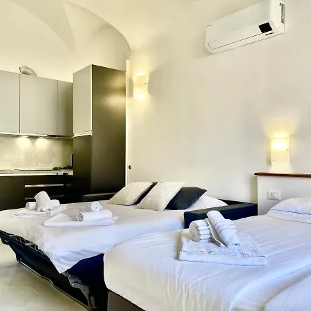 Apartment Finalborgo Elegante E Indipendente - A/c E Wifi Finale Ligure