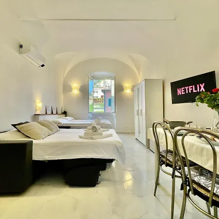 Finalborgo Elegante E Indipendente - A/c E Wifi *