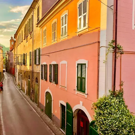 Finalborgo Elegante E Indipendente - A/c E Wifi * Finale Ligure